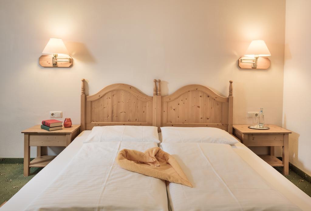 Aurora Appartements Inklusive Freiem Thermeneintritt Bad Hofgastein Oda fotoğraf